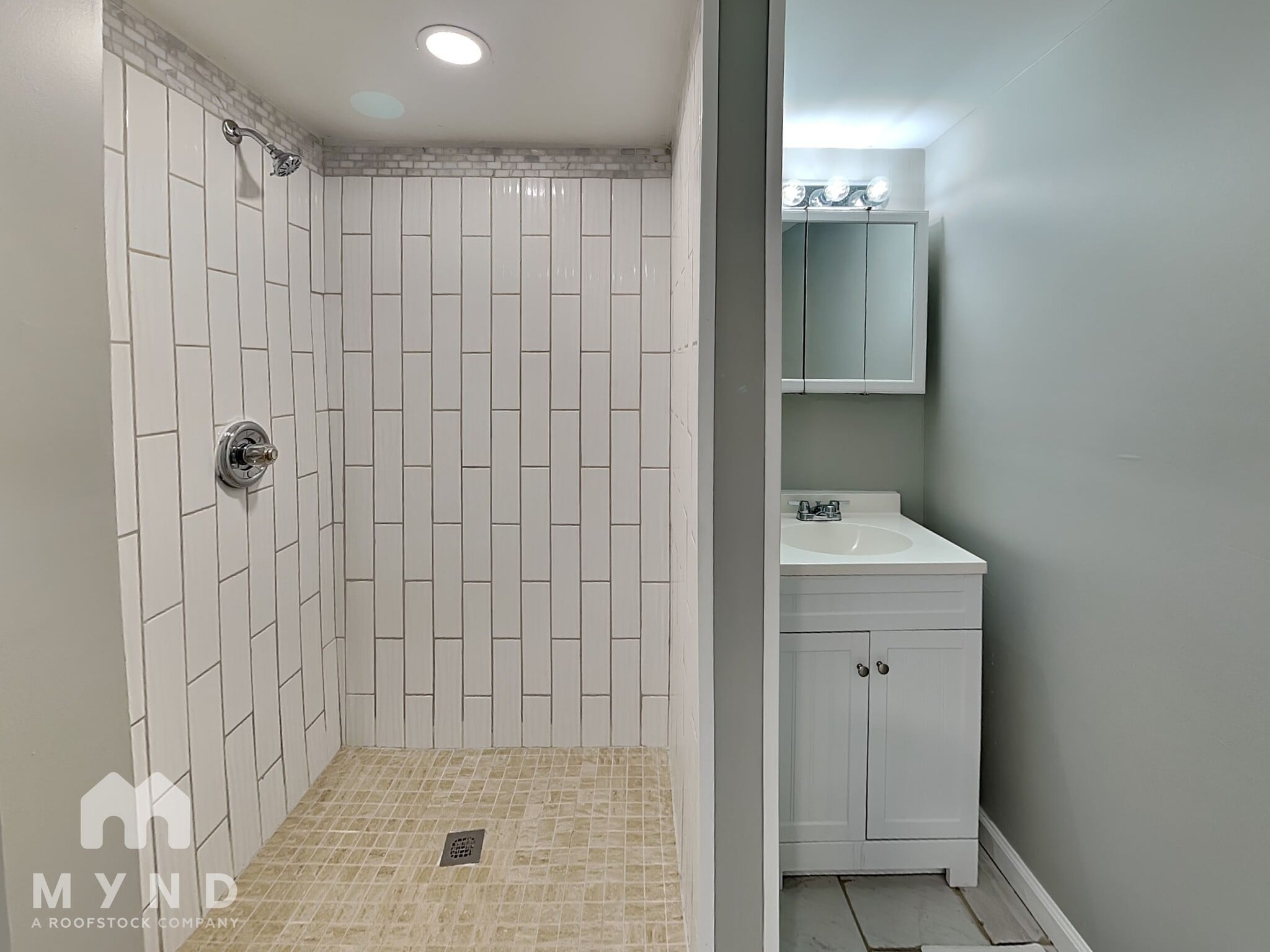 Building Photo - 1190 Geers Ave