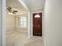Building Photo - 5838 Ludington Dr