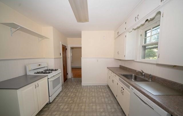 Building Photo - 20 Oakhill Rd