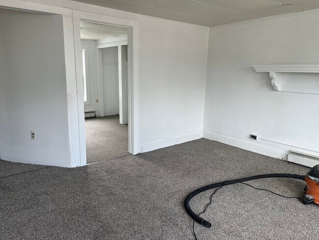 Building Photo - 506 Dock St