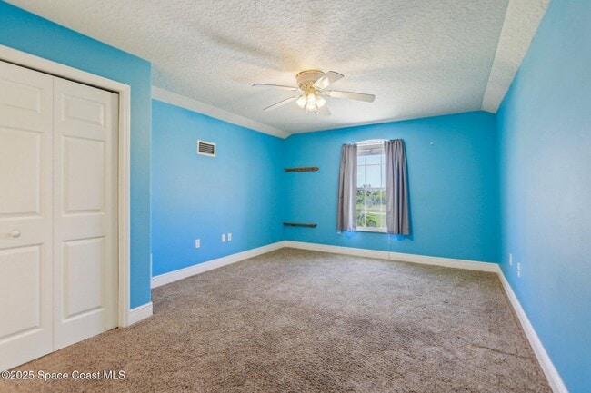 Building Photo - 929 Hialeah St