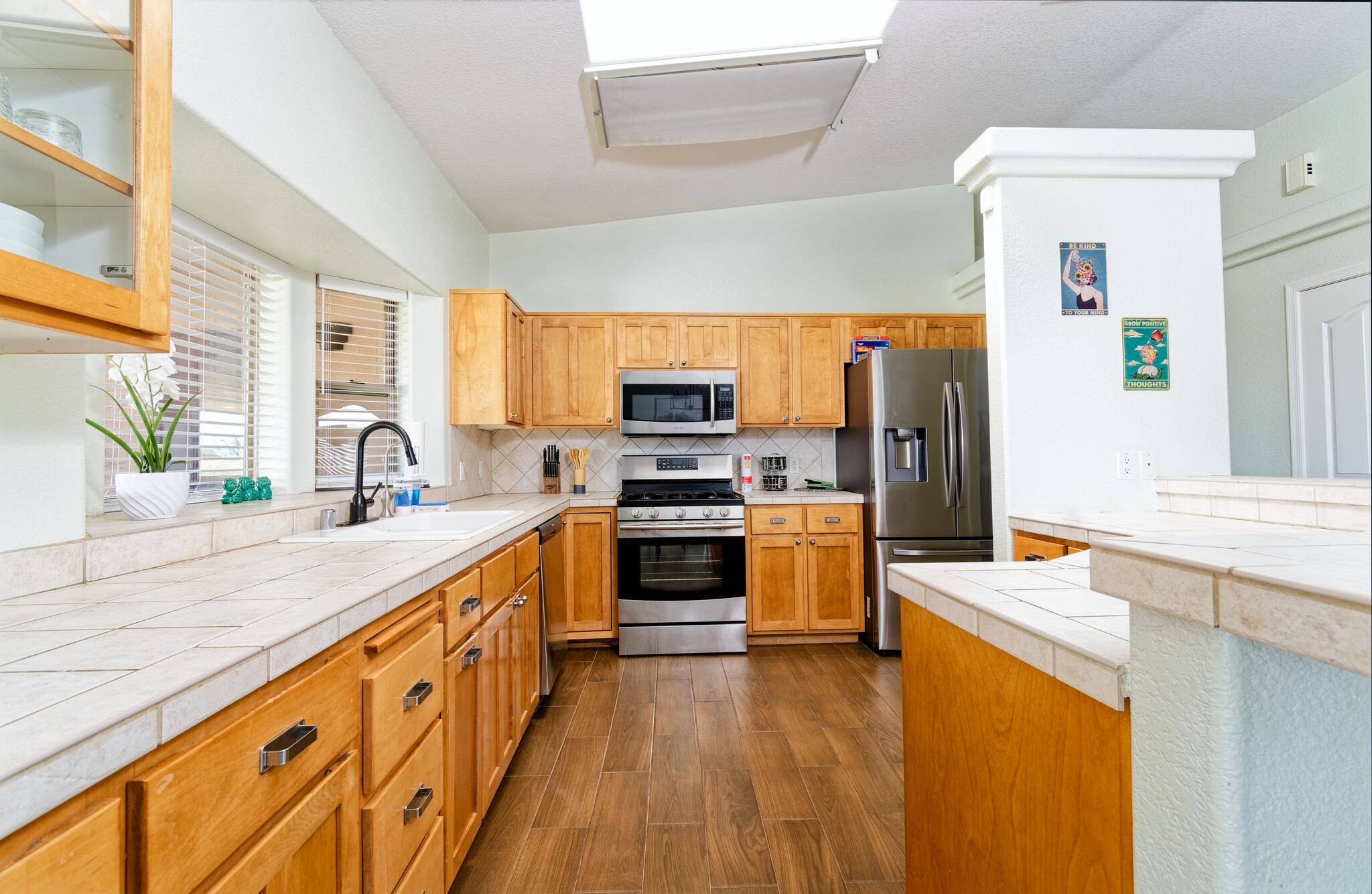 Kitchen - 11333 Desert Trailways Ln