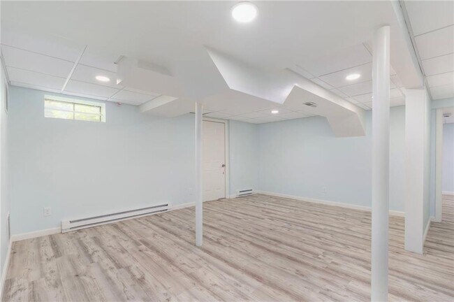 Building Photo - 110 Osprey Dr
