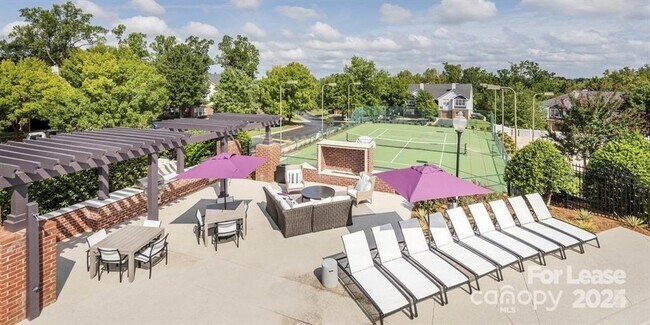 Building Photo - 14325 Plantation Park Blvd