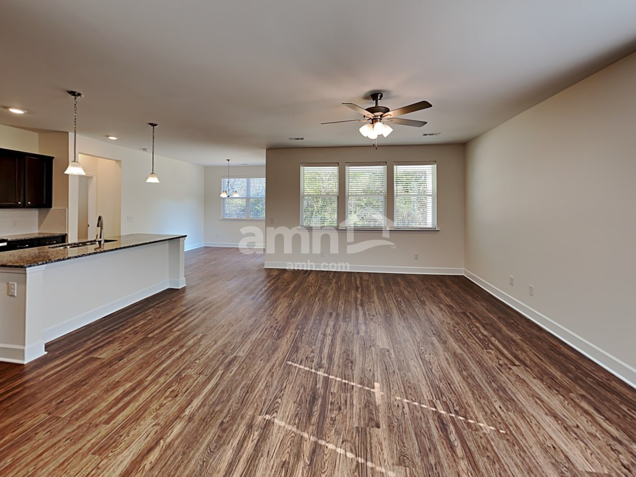 Building Photo - 3004 Esquire Dr