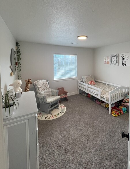 Bedroom 2 - 525 W Caroles Way