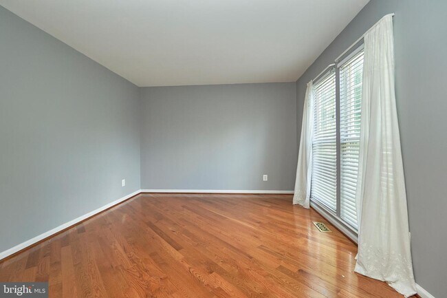 Building Photo - 44242 Frogtown Way