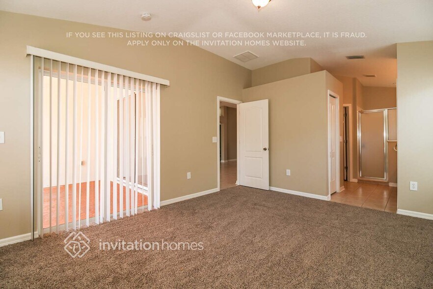 Building Photo - 449 Stone Briar Dr