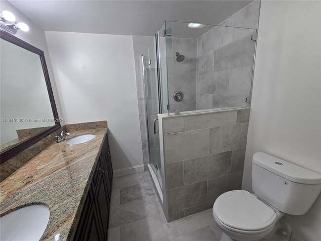 Building Photo - 824 Blue Ridge Cir
