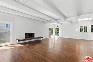 Building Photo - 3900 Pacific Ave