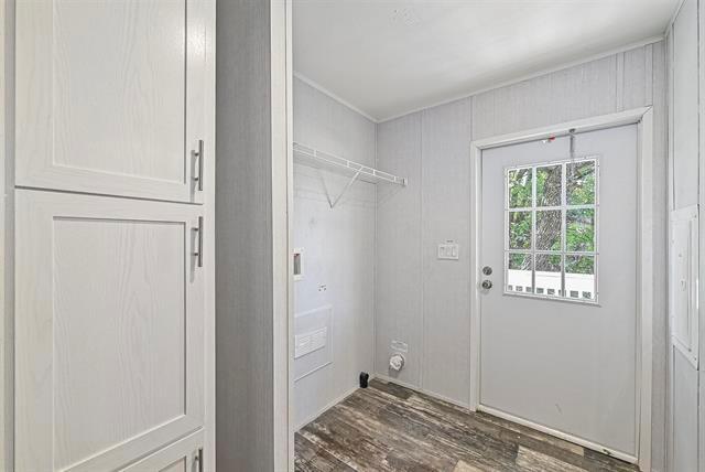 Building Photo - 2702 Gazelle