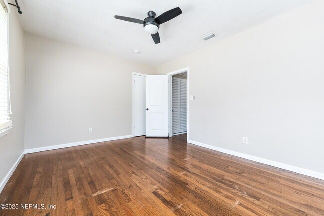 Building Photo - 4078 Spring Park Cir