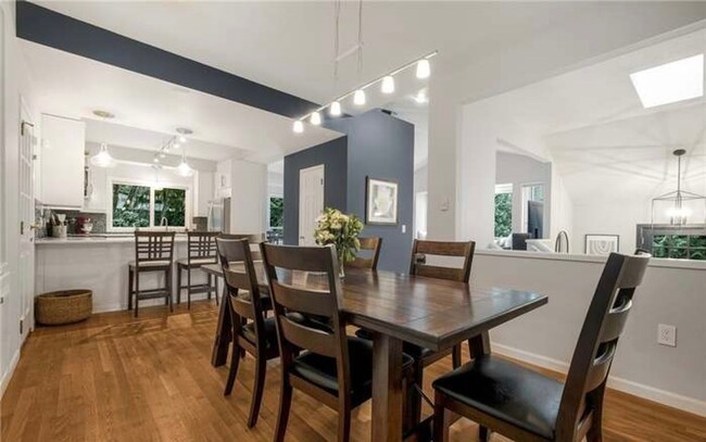 Building Photo - Love at First Sight - Beautiful 3 Bedroom ...