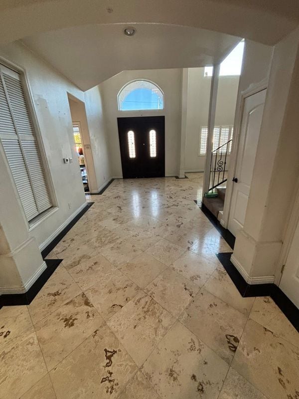 Building Photo - 2600 W Picadilly Way