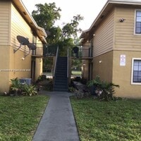 Building Photo - 7625 Tam Oshanter Blvd