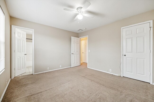 Building Photo - 18730 Sandelford Dr