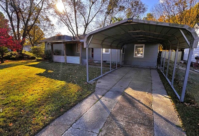 Building Photo - 3829 Guernsey Ave