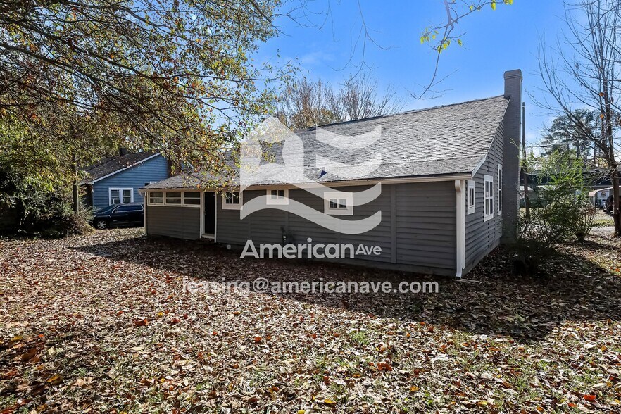 Building Photo - 3 Jackson St