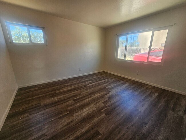 Building Photo - B Ave apartments