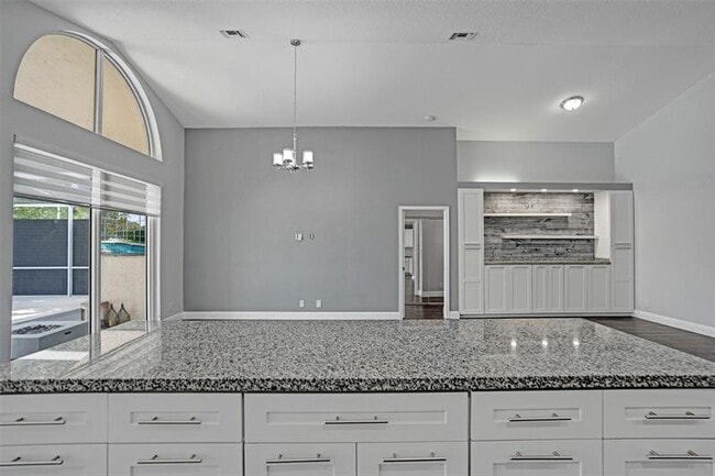 Building Photo - 5056 NW 95th Dr