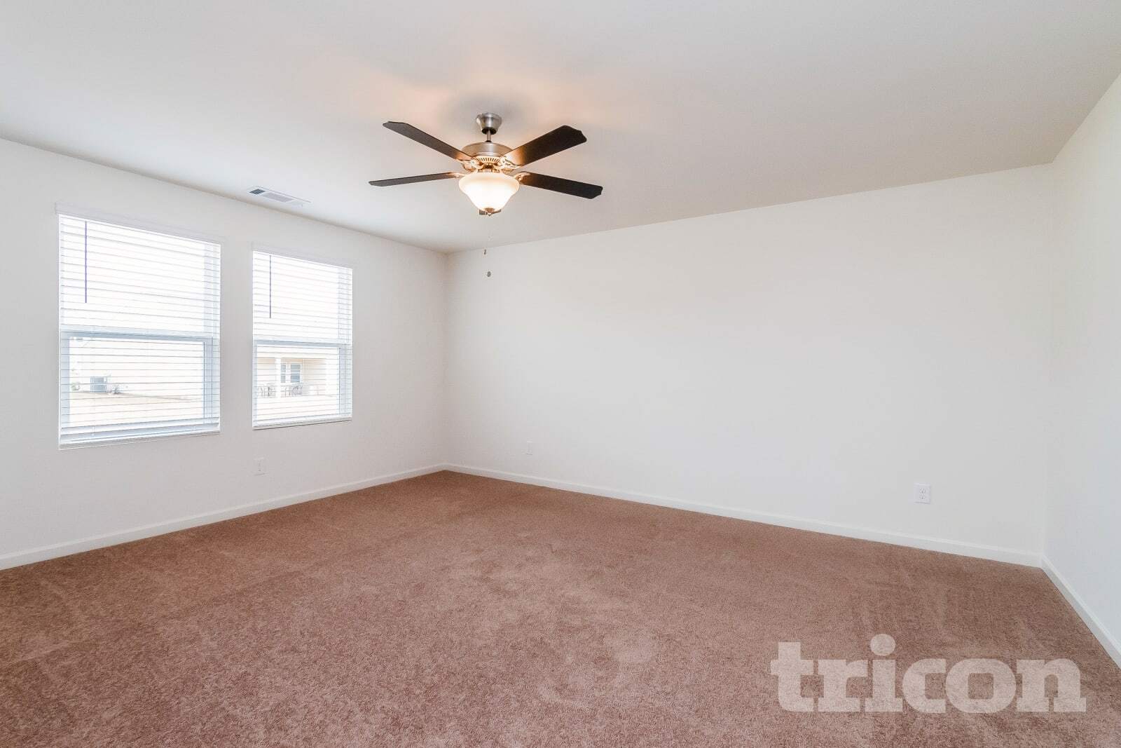 Building Photo - 1044 Hudson Ct