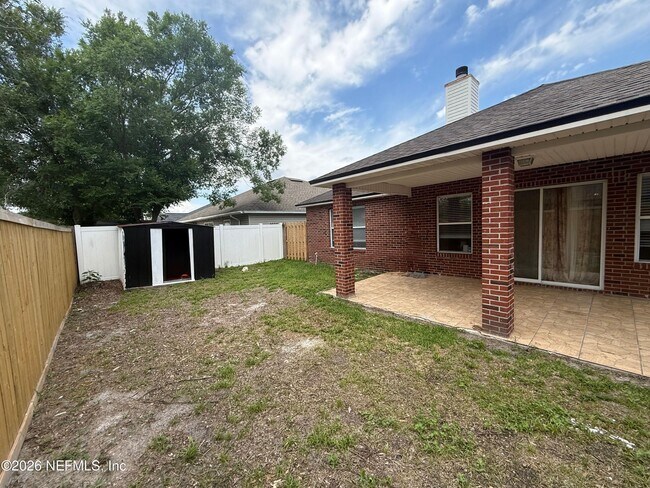 Building Photo - 12856 Chets Creek Dr N