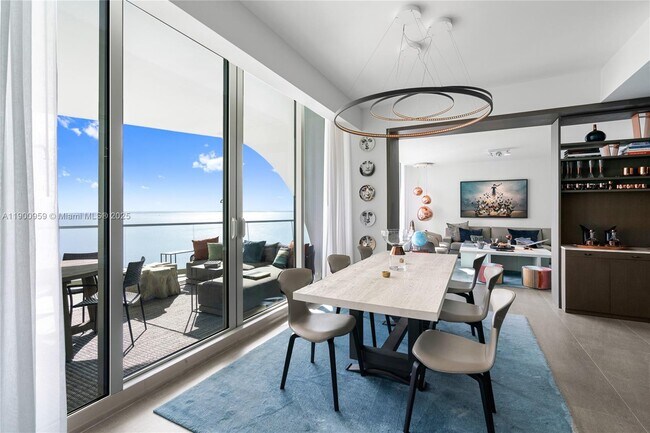 Building Photo - 16901 Collins Ave