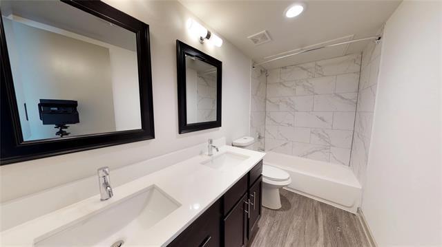 Building Photo - 6304 Prospect Ave