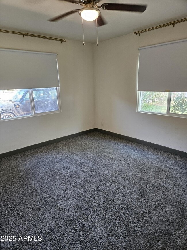 Building Photo - 1831 E Monte Vista Rd