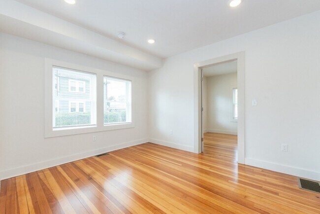 Building Photo - 55 Kiely Rd