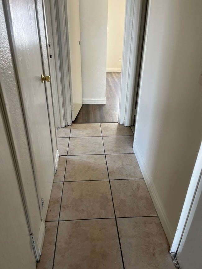 Building Photo - 2710 Eldora Cir