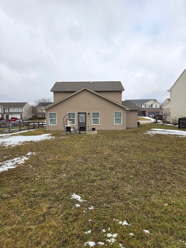 Building Photo - 506 Sudbury Dr