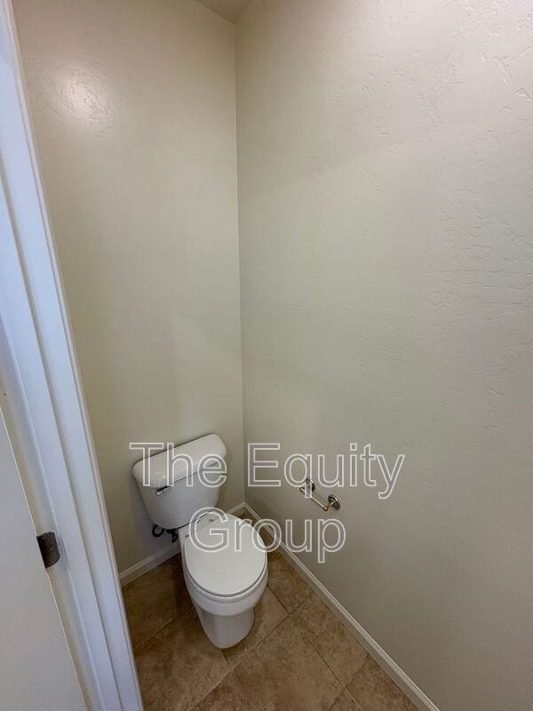 Building Photo - 1422 N PELAGO Ct