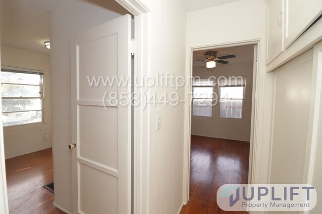 Building Photo - $500 off MOVE IN NOW! University Heights h...