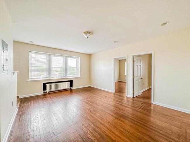 Building Photo - 6501 Haverford Ave