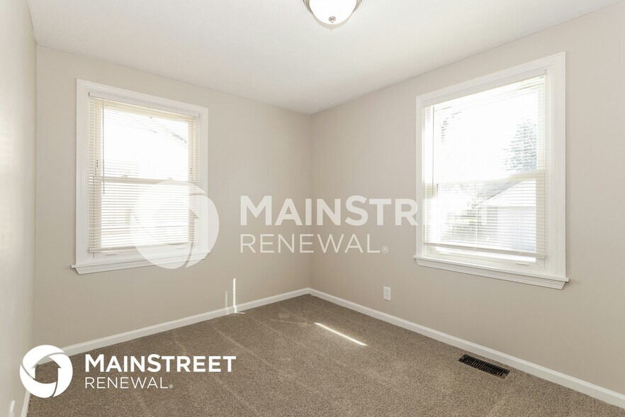 Building Photo - 3340 Penway Ave