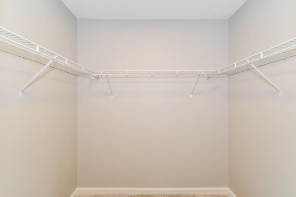 Building Photo - 1976 Hunters Trace Cir