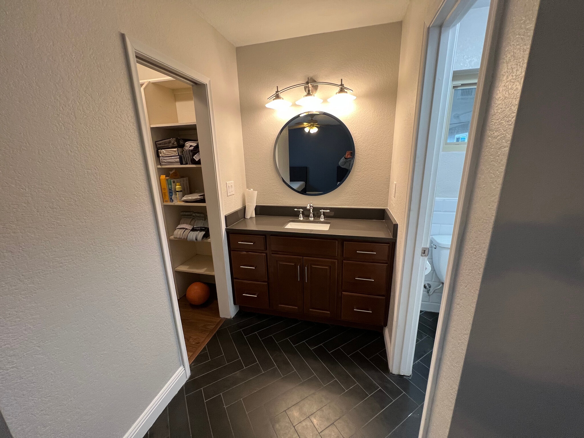 Master Bathroom - 1324 W 13th St