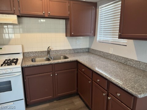 Building Photo - 4360 Twin View Cir