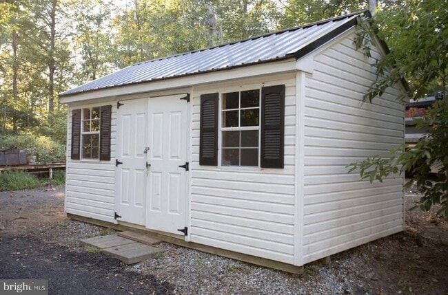 Building Photo - 100 Moran Ln