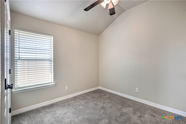 Building Photo - 1814 Rustic Manor Dr