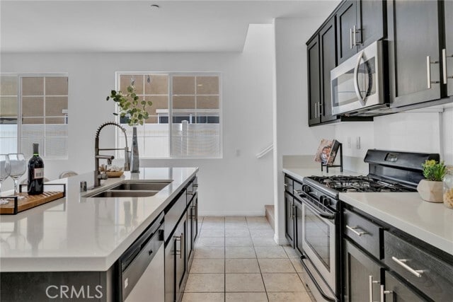 Building Photo - 2957 S Via Belamaria