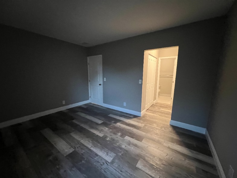 Building Photo - 8911 NW 28th Dr