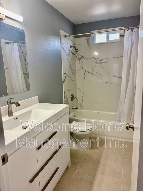Building Photo - 3307 San Marco Ct