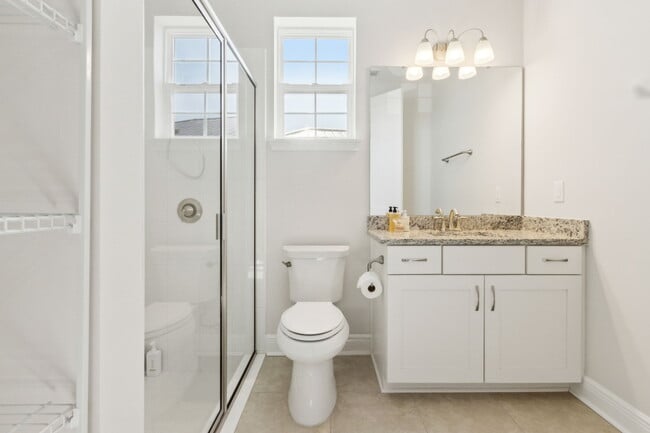 Building Photo - 401 Marquesa Cir