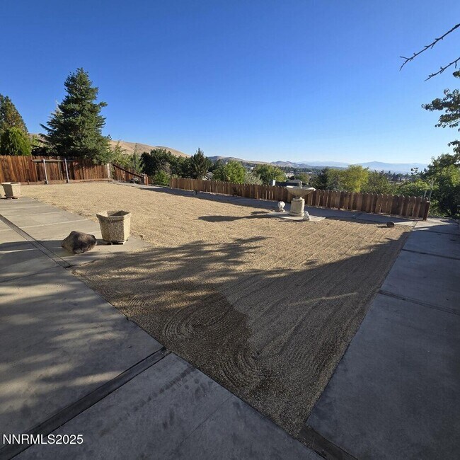 Building Photo - 1804 Quail Run Rd