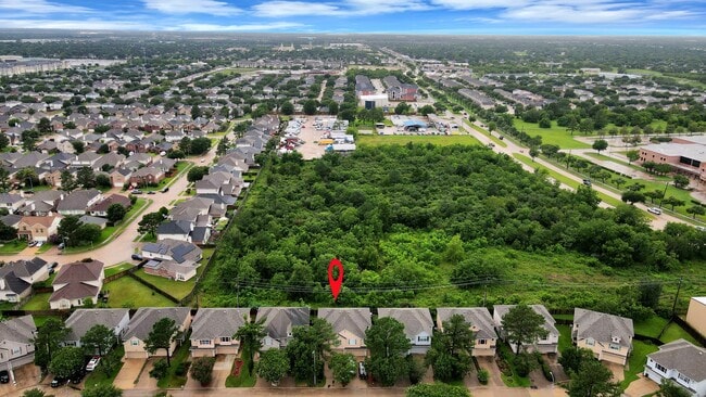 Building Photo - 6019 Pennworth Ln