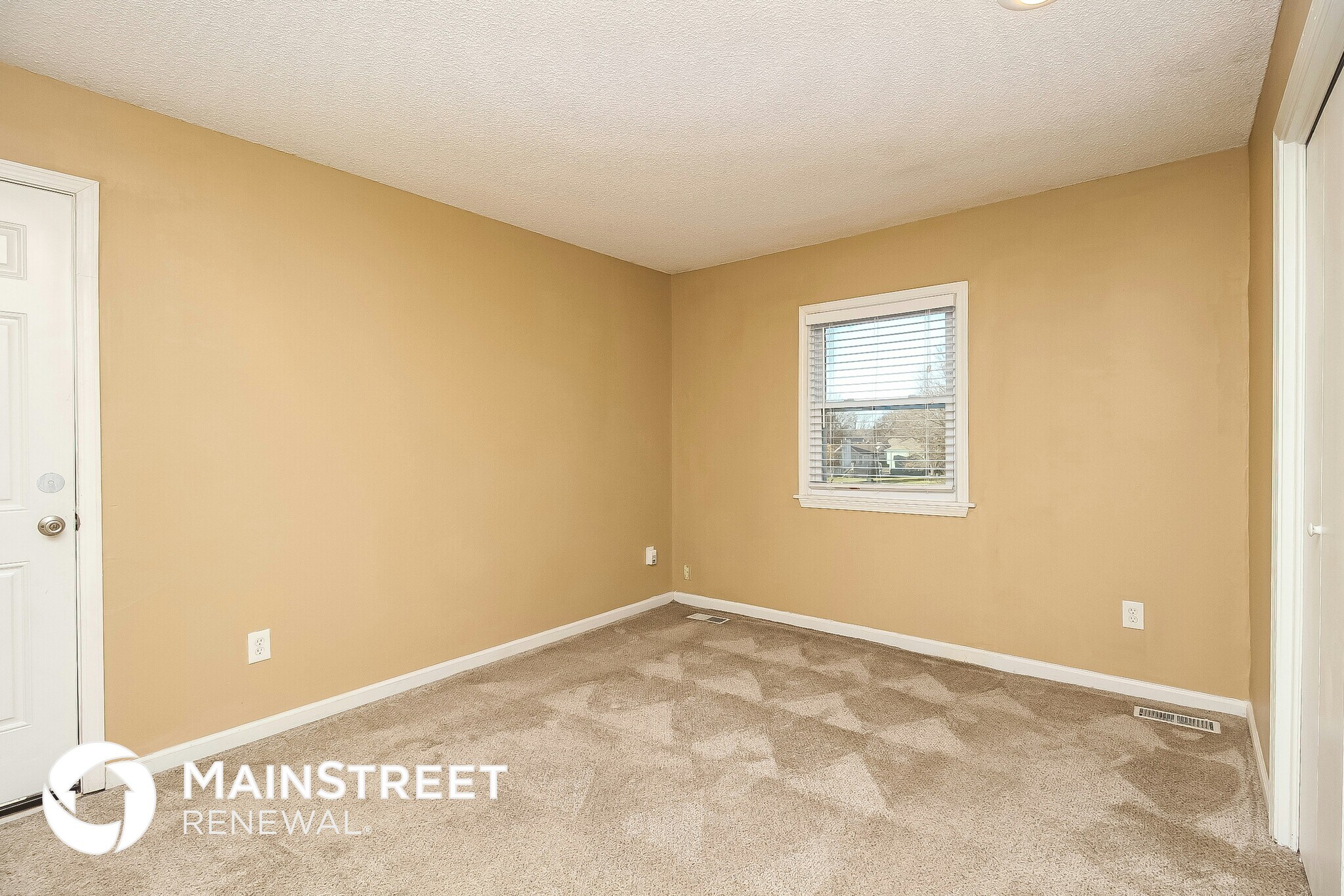 Building Photo - 14412 Wilshire Cir