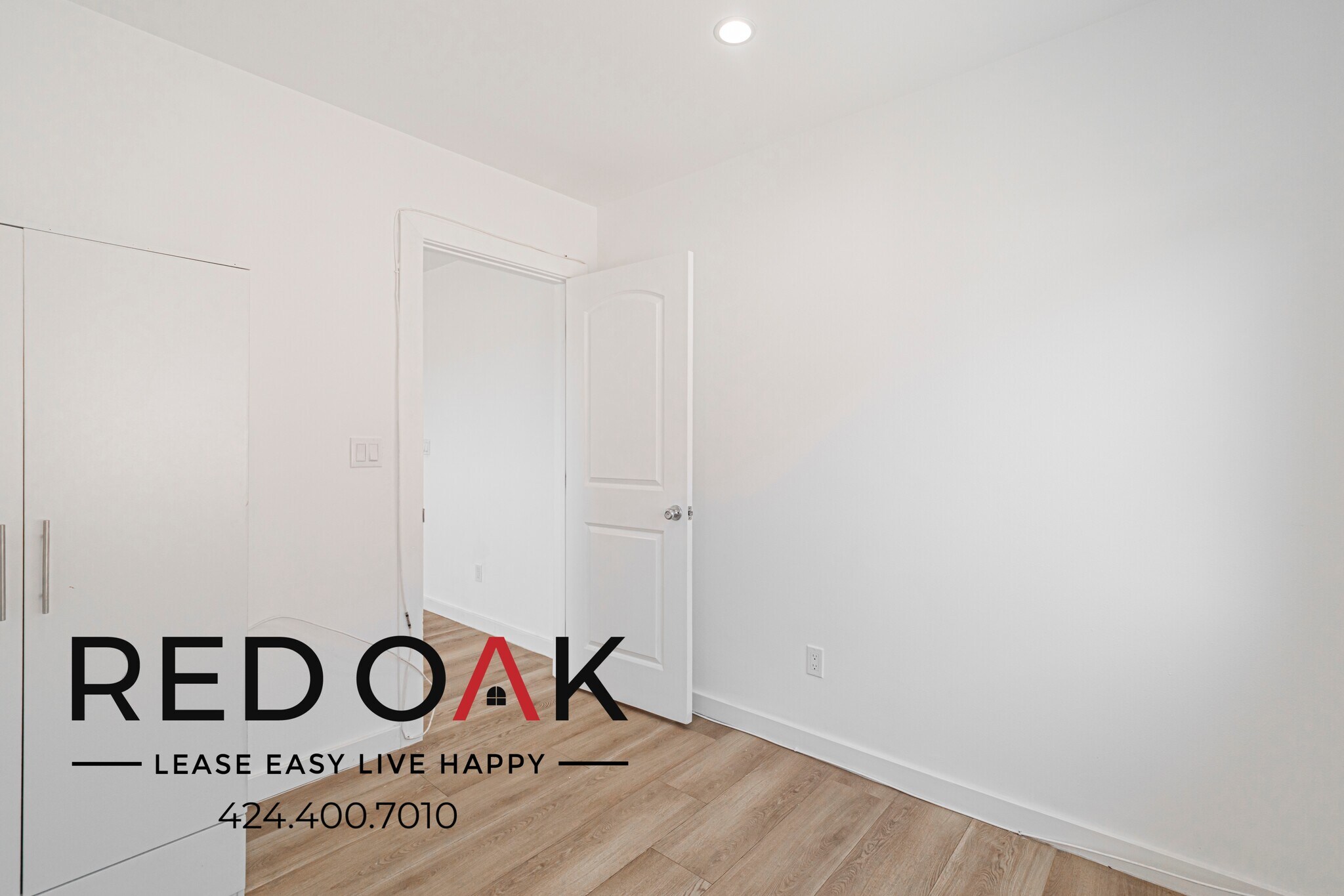 Building Photo - 228 Stepney St