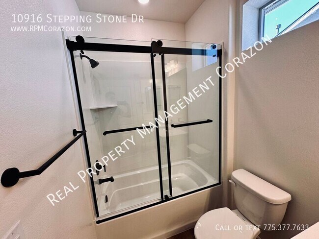 Building Photo - 10916 Stepping Stone Dr